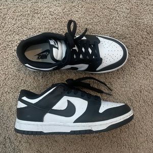 Nike Dunk Panda Women’s Size 6.5